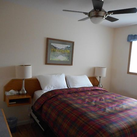 Blue River Motel Εξωτερικό φωτογραφία
